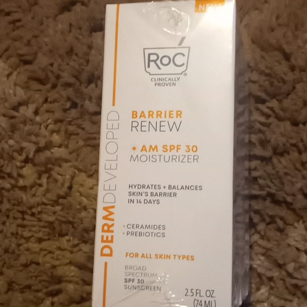 NWT 3 boxes of ROC barrier renew